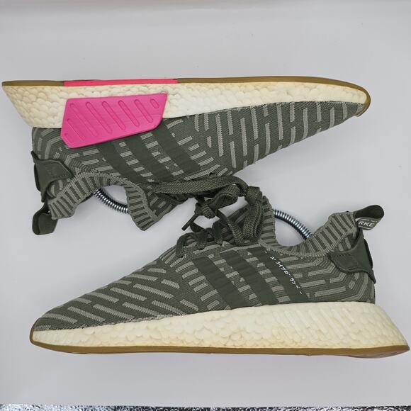 Adidas NMD R2 Sargent Green Womens 9 Running Sneakers Shoes - Picture 9 of 13